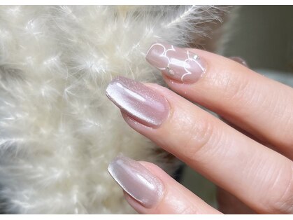 パール オン ネイル(Pearl on nail)の写真