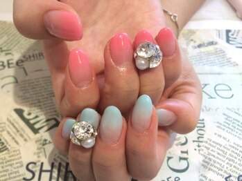 トータルサロン 白べぇーっ プラス/ビッグストーンがポイントです!