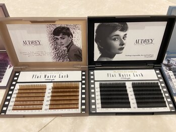 サロン アイノア(salon Ainoa)/エクステの種類、カラー豊富♪