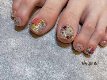 華やか*フットネイル