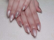 メオネイル(MEO NAIL)/上品グリッター