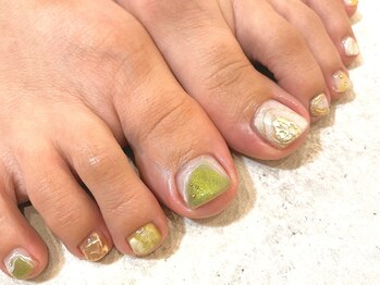 シェアサロン レノール(SHARE SALON LENORL)/フットネイル　momo