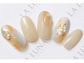 ラルナ ネイルアンドアイラッシュサロン(LA LUNA nail & eyelash salon)/24年7月8月◇定額ボリューム◇