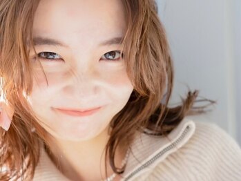 シークレットベル(Secret Belle)/ナチュラル眉とナチュラルまつ毛