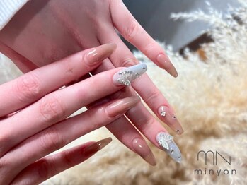 ミニョン(Minyon)の写真/見惚れる美フォルムで自爪のコンプレックスを美しく仕上げてお悩みも解消＊美爪スカルプで自信をGET!