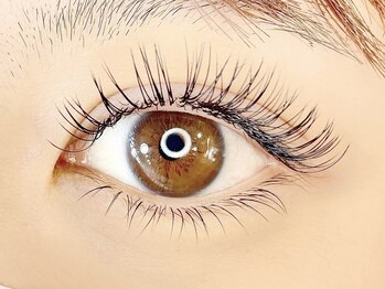 クク(kucu.)の写真/お一人お一人の目の形に合わせた似合わせデザインをご提案★まつ毛パーマで目を大きく見せ、印象アップへ♪