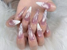 クイーンズ ネイル スタジオ(QUEENS NAIL STUDIO)/アート/フラワー/長さ出し