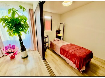 蓮(HASU)/施術ルーム