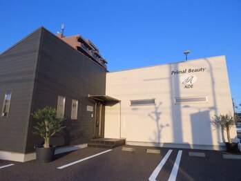 プライマルビューティ 艶 本店(Primal Beauty)/サロン敷地内に駐車場完備★