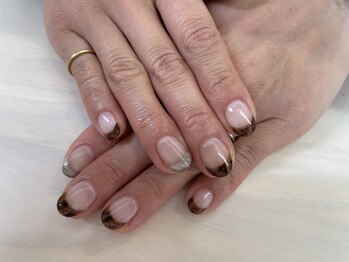 ニウ(niu)/べっ甲×マグネットフレンチ