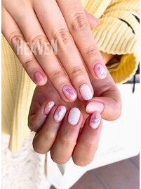オーロラ桜色ネイル