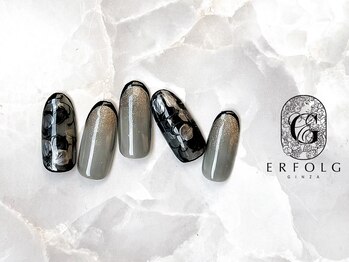 エアフォルク 銀座(ERFOLG)/ミラーフラワー×黒フレンチ