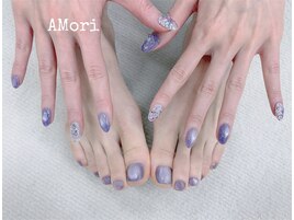 手足同色 柔らか紫ネイル