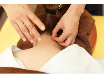 とまり木鍼灸整骨院 北青山院/肩こり・首こりがつらい方に！