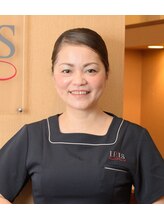 アイリス 那覇おもろまち店&nbsp;仲嶺 郁子