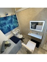 力仙プラクティック/エステのあとのメイクスペース