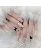 アミネイル(Ami Nail)/ワンホンガーリーネイル