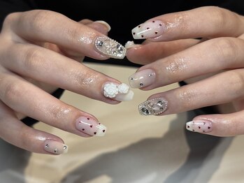 アトリエ フェム(atelier.fem)/ストーン埋め尽くし