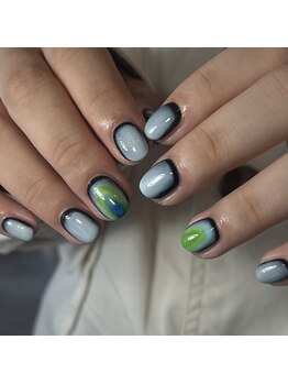 シンプル一癖ネイル