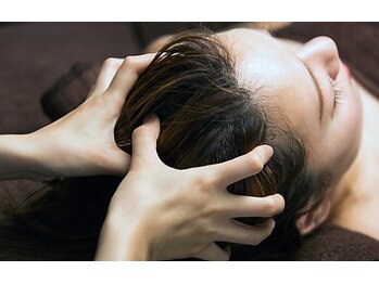 月(LUNA)/ヘッドスパ