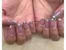 フラッシュネイルフレンチネイル