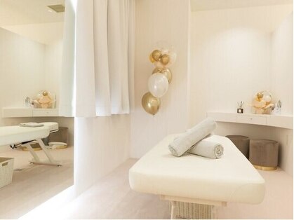 ソルナ ウメダ(Soluna UMEDA)の写真