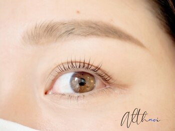 アルタオイ(althaoi)の写真/【大人上品まつげパーマ】まつげの負担を最小限に抑えながら、あなたの目元に合ったデザインをご提供＊
