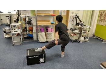 トレーニングジムPULの写真/無理なく出来るインナーマッスルトレーニングで美姿勢に→結果・ウェストダウン