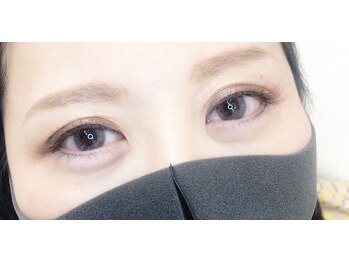 アムール(amour)/ブラウンエクステ