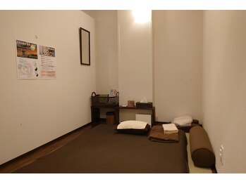 癒し処倉田屋 岡谷フォレストモール店/畳みの部屋で、特別な整体を♪