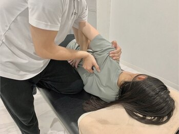 ディアルミィ 川崎店(iDeALMe)/【整体】肩甲骨はがし