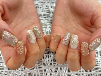 ディーネイル 池袋(D-nail)/〇ベージュホワイトニュアンス