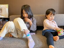 子育てママの整体サロン/施術中のお子様の様子