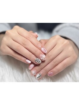 シンプル系（オフィス・日常）が得意