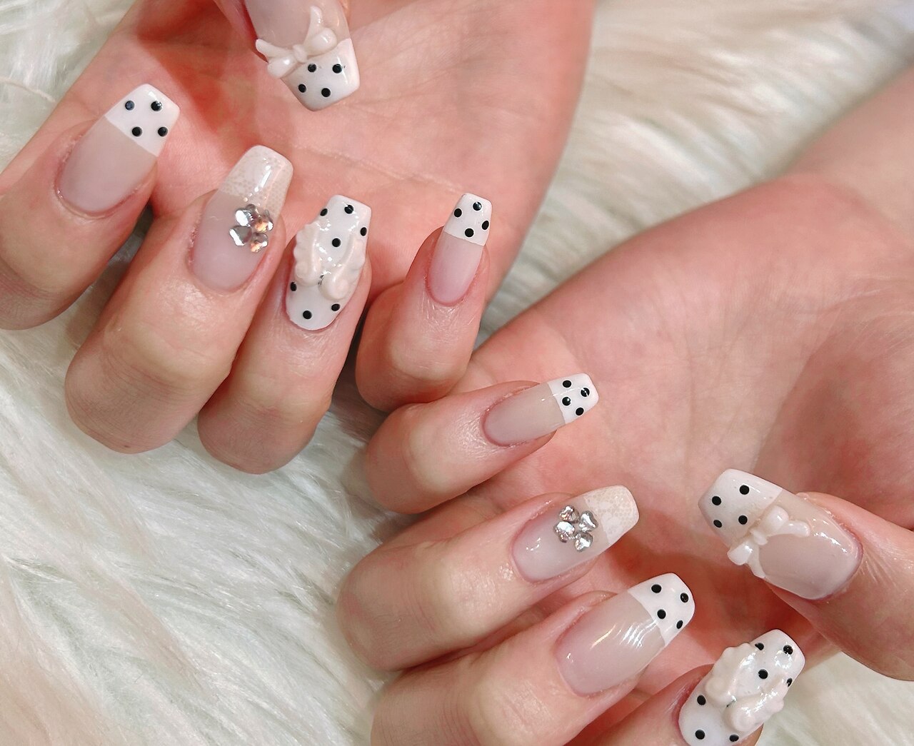 ネイルチップ 薔薇 ワンホン ウィッシュコア ビジュー ドット ネイルチップ 薔薇 ワンホン ウィッシュコア ビジュー ドット