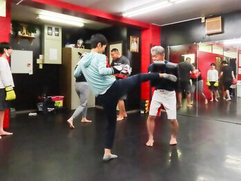 ファイト バイ ライフ(FIGHT×LIFE)/