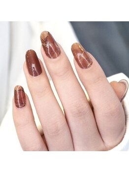 サロンド うるりら 秋田本店(salon de うるりら)/チョコレート・ストーン