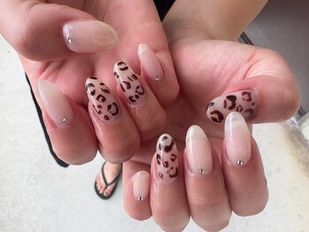 アニマルネイル