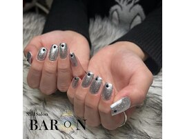 シルバーラメ×ブラックストーン