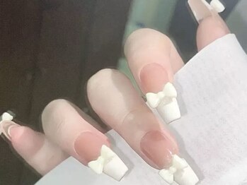 白フレンチネイル