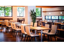 見奈良天然温泉 利楽/レストラン琥珀