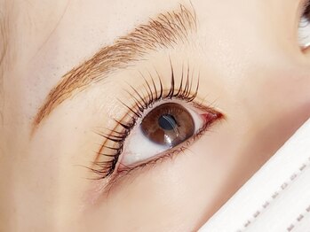 アイラッシュ ティアム(Eyelash Tiam)/ラッシュリフト パリジェンヌ