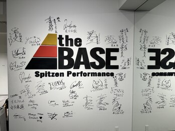 ザ ベース(the BASE)/オリンピアン・有名選手も来訪!