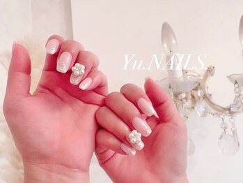 ユーネイルズ 恵比寿(Yu.NAILS.)/パールフラワー◎グラデ