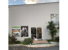 リオ(Rio)の雰囲気（建物外観になります。複合サロン内2Ｆ★）