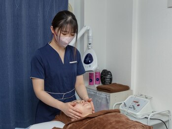 イルドット(il.)の写真/【当店人気！毛穴洗浄、イオン導入】イオン導入でお肌のお悩み改善◎うるツヤ美肌へ導きます♪