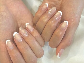 フェミニンネイル(Feminine Nail)/
