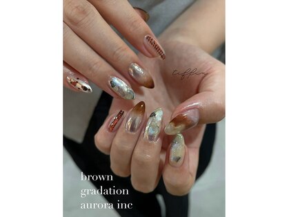 ネイルサロン ティフィン(tiffin)の写真