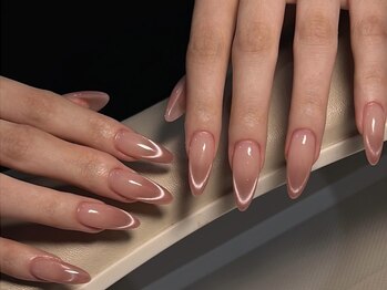 ミュウミュウ(miumiu)/マグネットフレンチネイル