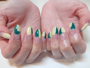 アールエム(Rm)/8月◎ネイル